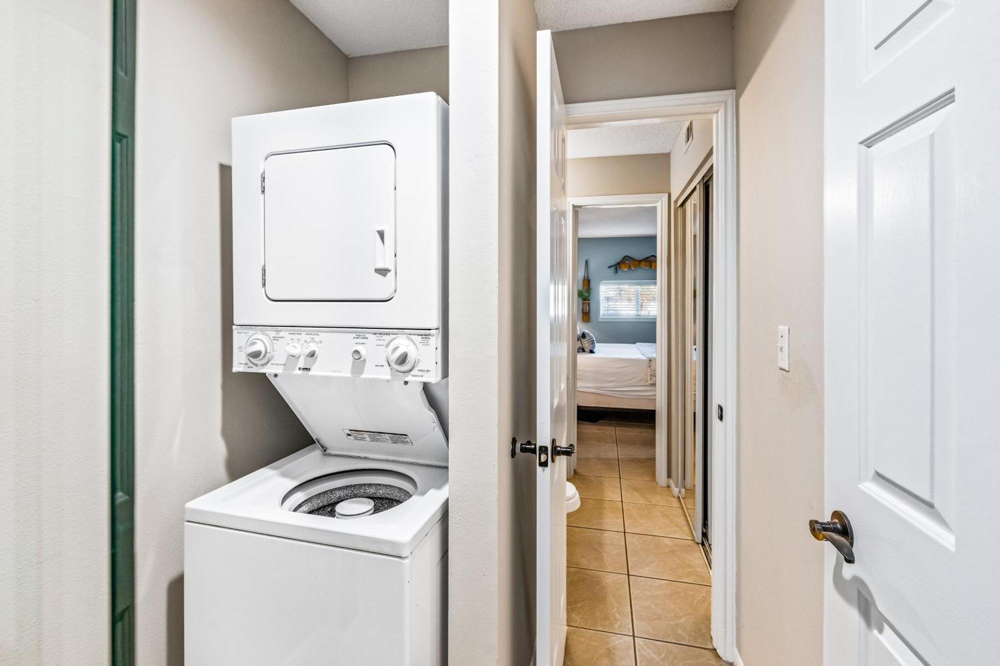 Crystal Sands II Destin Room photo