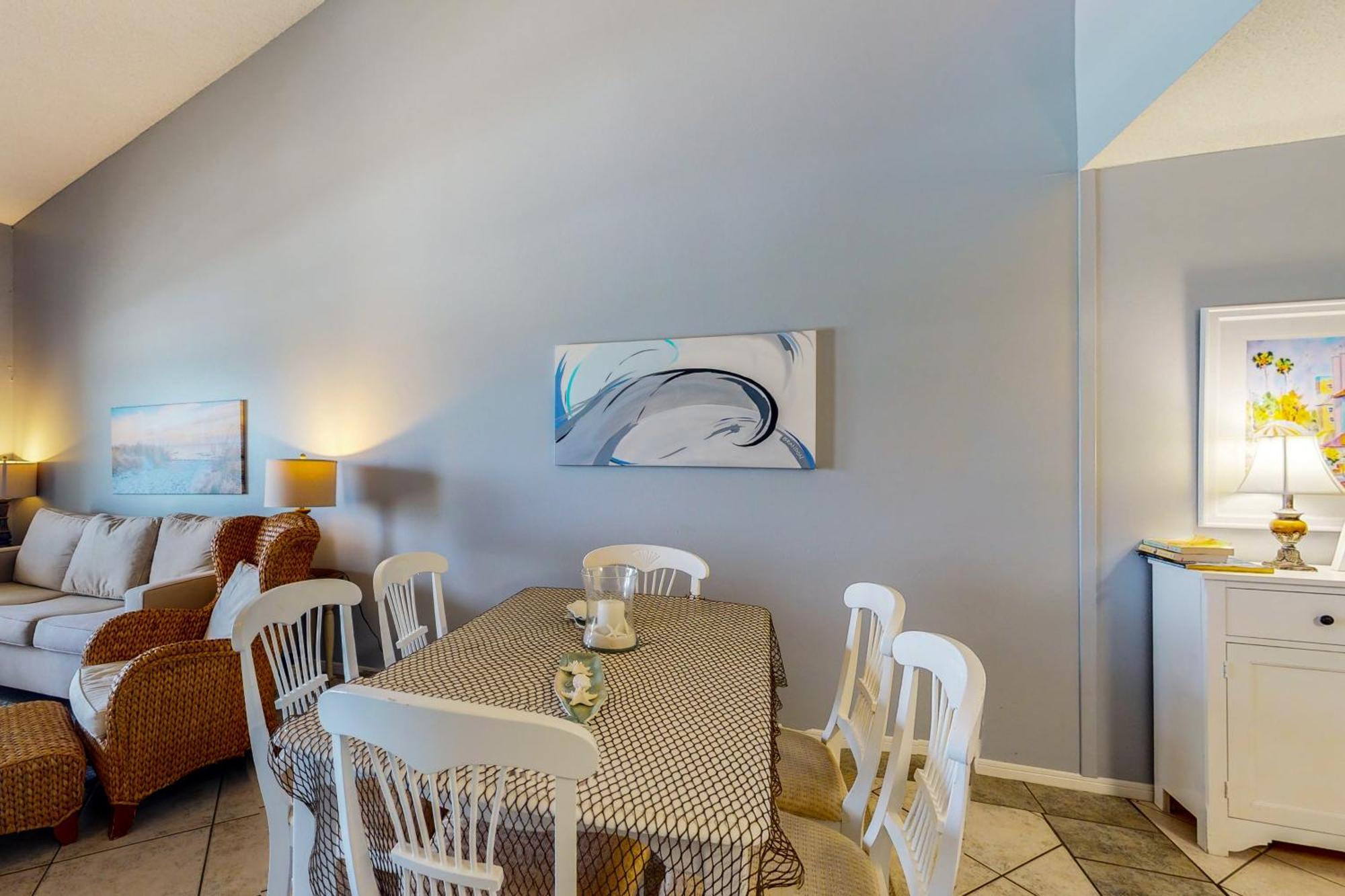 Crystal Sands II Destin Room photo